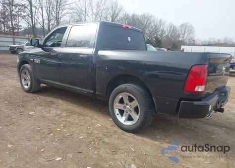 2016 Ram 1500 Express z USA, uszkodzony, nr VIN 3C6RR6KT7GG325734